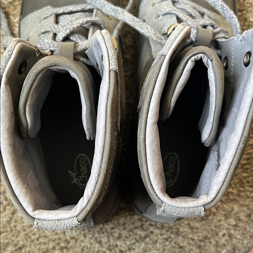 Women’s Chaco Gray High-Top Boots - Picture 4 of 6